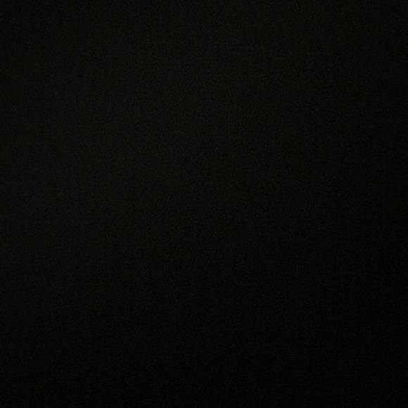 Profile Picture of Tiven Williams (@tivtgeyoungan) on Poshmark