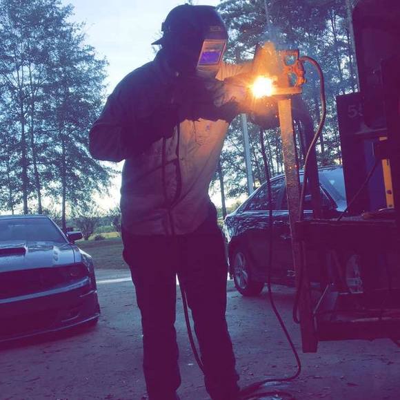 Profile Picture of Ray Beede (@ray_beede) on Poshmark