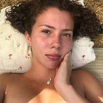 Profile Picture of Stefanie Sánchez Camacho (@stefanie_sc23) on Instagram