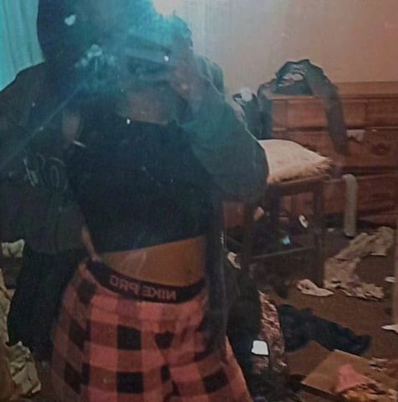 Sophia Wulff - Poshmark Profile Picture of Sophia Wulff (@wulffsophia096) on Poshmark