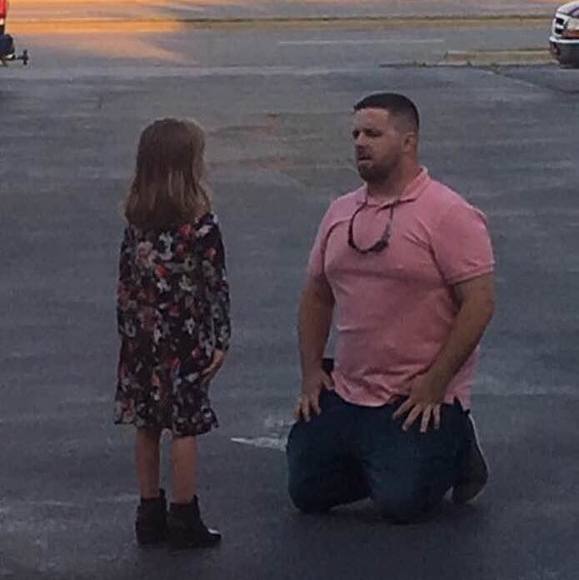 Profile Picture of Ryan Redard (@ryanredard) on Poshmark