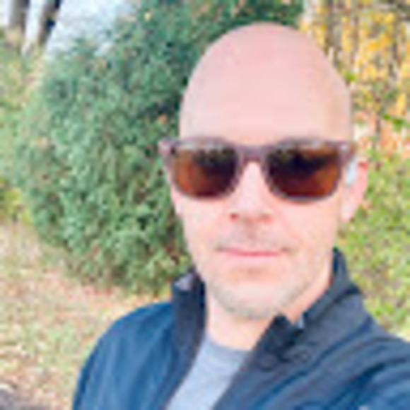 Profile Picture of Darryl Bushard (@dbushard) on Poshmark