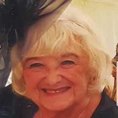 Profile Picture of janetreader5 (@janetreader5) on Tiktok