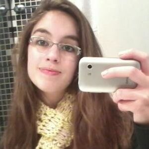 Profile Picture of Júlia Pires (@juliaspires) on Myspace