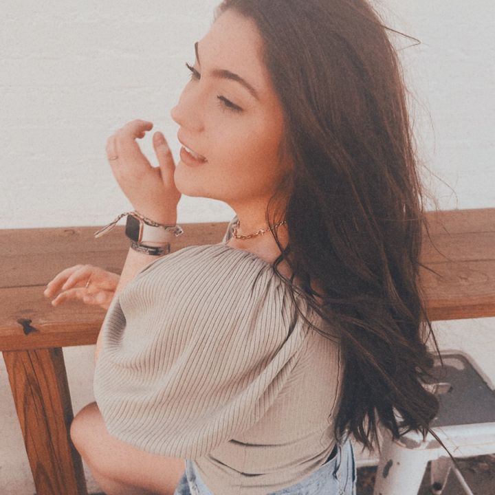 Jade Finch - Tiktok Profile Picture of Jade Finch (@@jade.finch) on Tiktok