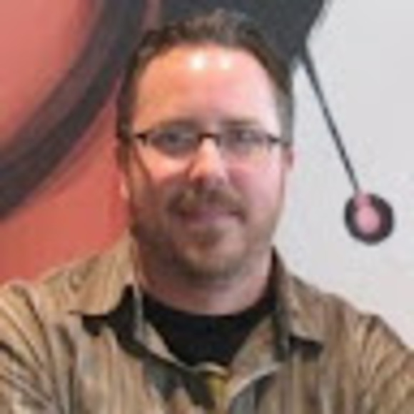 Profile Picture of Dennis Vongalle (@dennybot) on Poshmark