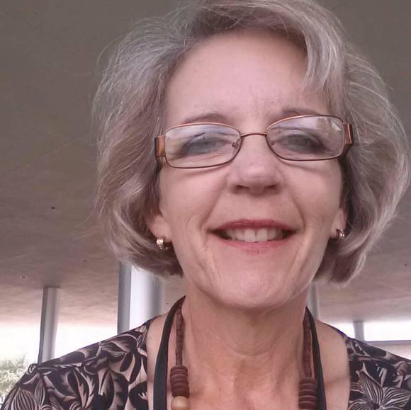 Profile Picture of Kathy Cargal (@kcargal) on Poshmark