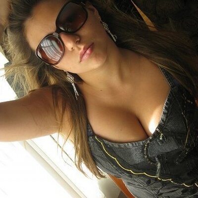 Profile Picture of Gina Sharp (@GinaSharp11) on Twitter