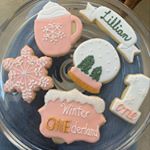 Profile Picture of Julia Burkhart (@cadobakes) on Instagram