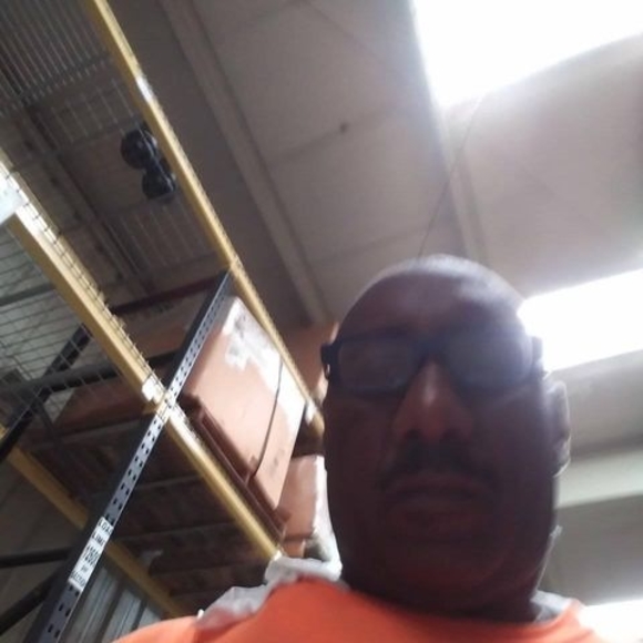 Profile Picture of Ray Hayes (@rayhayes791) on Poshmark