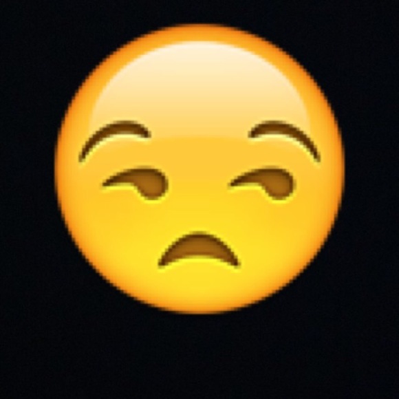 Profile Picture of Emilly Cosgray (@ejc12) on Poshmark