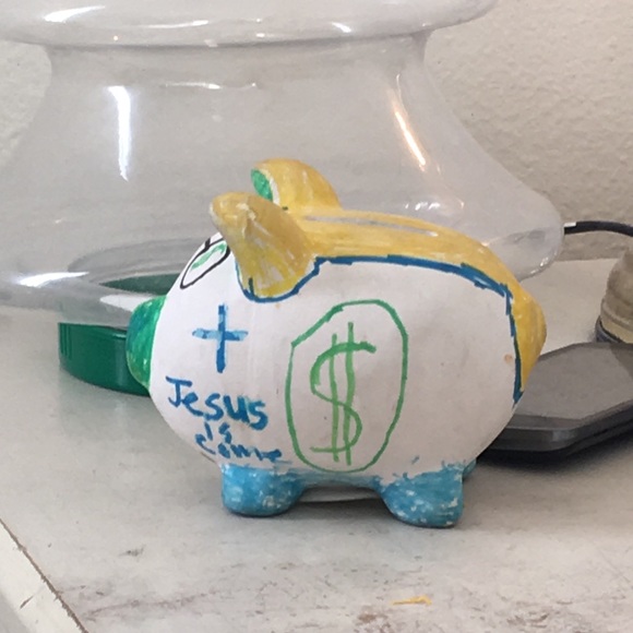 Profile Picture of Juan Araujo (@gandul18) on Poshmark