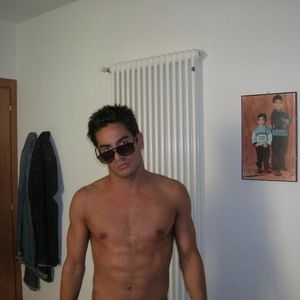 Profile Picture of Andrea Giovannetti (@403639948) on Myspace