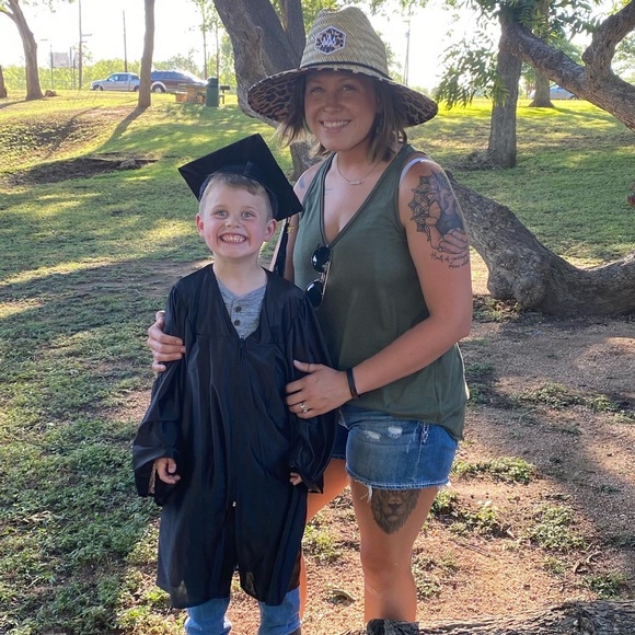 Profile Picture of Jasmine Odom (@jassy_j95) on Poshmark