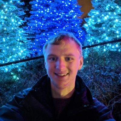 Profile Picture of Zach Dunham (@StashurNuts) on Twitter