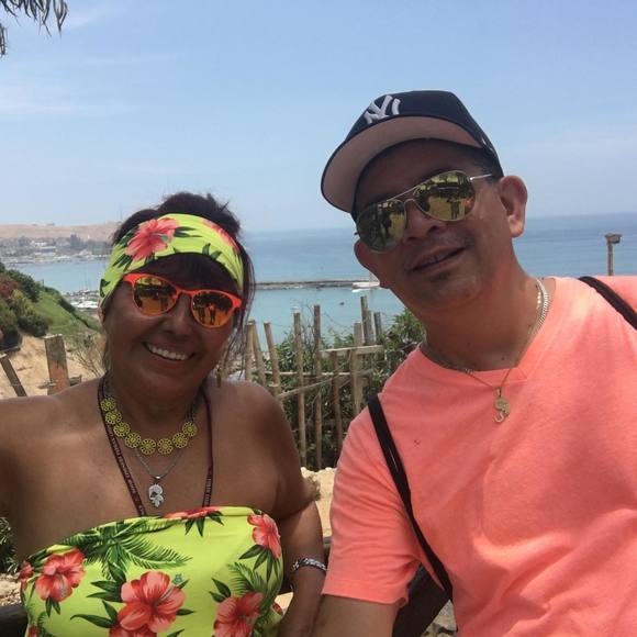 Profile Picture of Carlos Perez (@cperez5919) on Poshmark