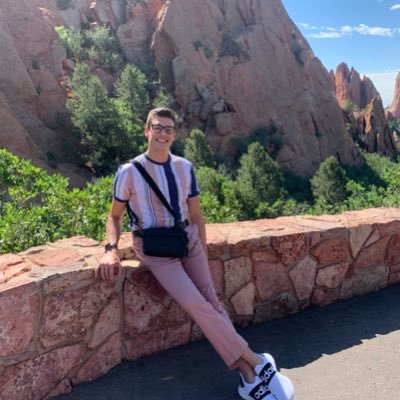 Profile Picture of Mike (@RockstrohMike) on Twitter