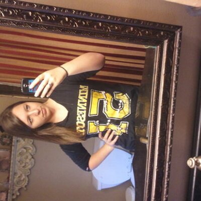 Profile Picture of Alyssa LeMay (@06LeMay) on Twitter