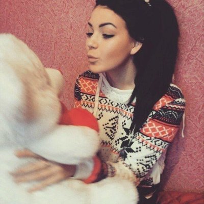 Profile Picture of Alexandra Skinner (@yakushevadomin3) on Twitter