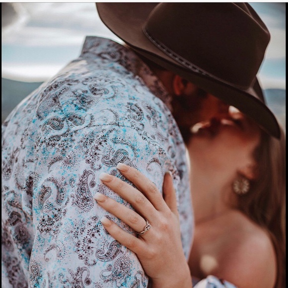 Profile Picture of Molly Matava (@mrskinsey345) on Poshmark