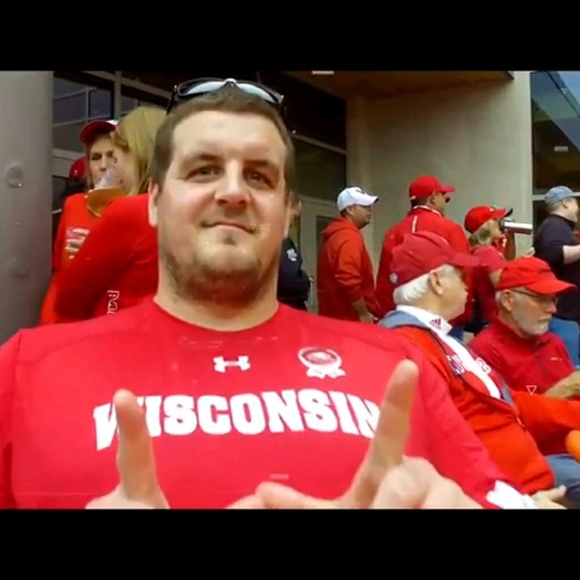 Profile Picture of David Witkiewicz (@dwitk0224) on Poshmark