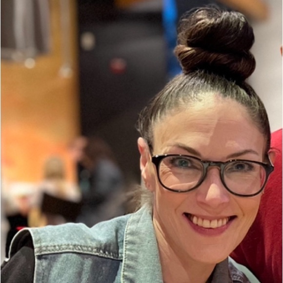 Corey Regan - Poshmark Profile Picture of Corey Regan (@coreyregan) on Poshmark