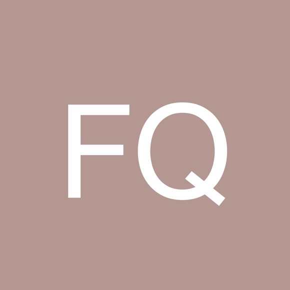 Profile Picture of Francisca Quintero (@franciscaqui918) on Poshmark