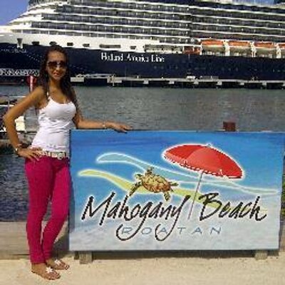 Profile Picture of Dayna Cooper (@daynacooper16) on Twitter