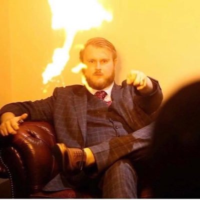 Profile Photo of Chris Whitelock (@cwmagicuk) on Twitter