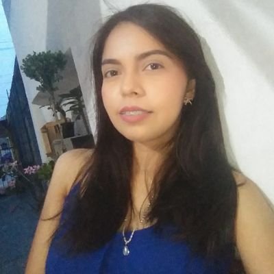 Profile Picture of Crystal Cruz (@KrystalCrz) on Twitter