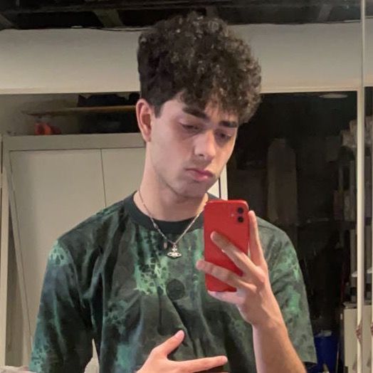 Profile Picture of Jason eliaz (@jasonjasontyo) on Tiktok