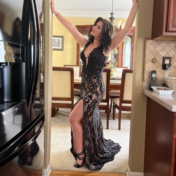 Jenna Godleski - Poshmark Profile Picture of Jenna Godleski (@jennagodleski) on Poshmark