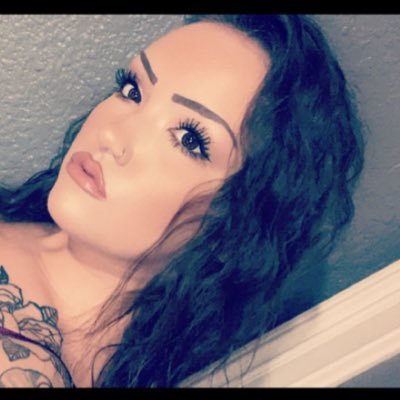 Profile Picture of Cheyenne Simpson (@Cheysimpson96) on Twitter