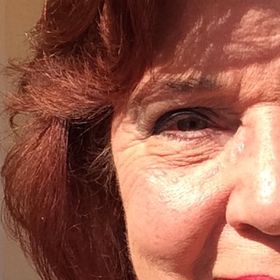 Profile Picture of Liesbeth Van de Veen (@pannebakker) on Pinterest