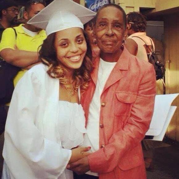 Profile Picture of Jada Curry (@jjdonte) on Poshmark