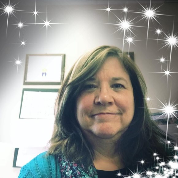 Profile Picture of Carla Becker (@cbecker57) on Poshmark