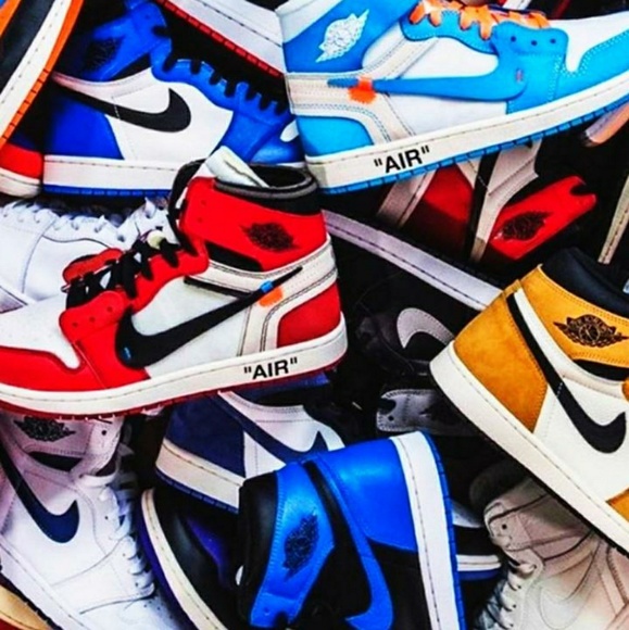 Profile Picture of Andrew Anderson (@omgdope) on Poshmark