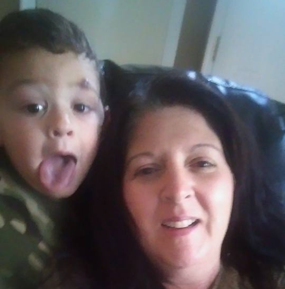 Profile Picture of Michelle Shawger (@mshawger1) on Poshmark