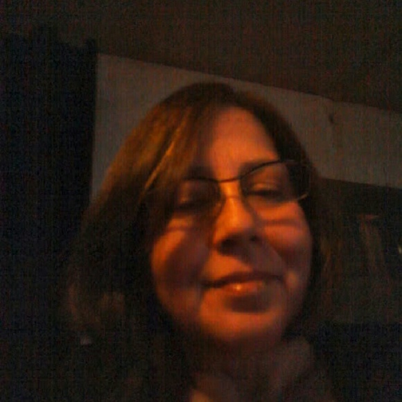Profile Picture of Phyllis Mcdowell (@honeydew2010) on Poshmark