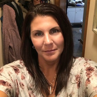 Profile Picture of Kim Albers (@Albersmom3) on Twitter