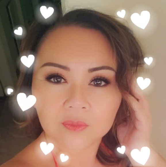 Profile Picture of Julia Frye (@julesf73) on Poshmark