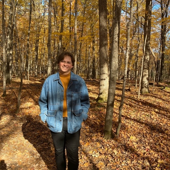 Profile Picture of Nate Lavoy (@natelavoy) on Poshmark