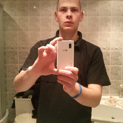 Profile Picture of Jakub Mażuchowski (@Jakub922) on Twitter