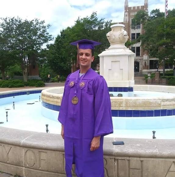 Profile Picture of Christopher Wright (@mrwright7650) on Poshmark