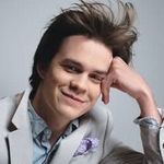 Profile Picture of johnny simmons ✨ (@johnnyjsimmons) on Instagram