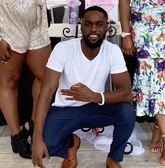 Profile Picture of Javon Phillips (@javonphillips) on Poshmark