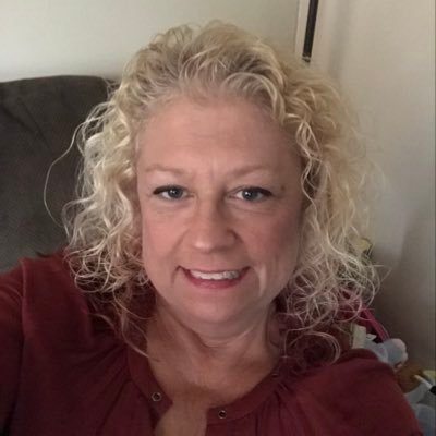 Profile Picture of Tammy Starkey (@starkey_tammy) on Twitter