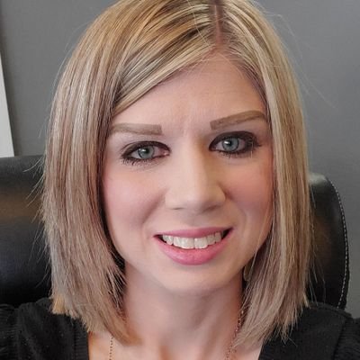 Profile Picture of Amanda Eddings (@eddings_amanda) on Twitter