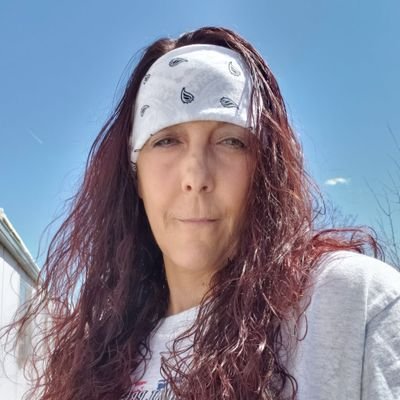 Profile Picture of Michelle Leighton (@Michell29819612) on Twitter