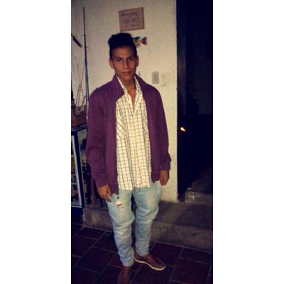 Profile Picture of David Reyes (@DavidJulianaRD) on Twitter